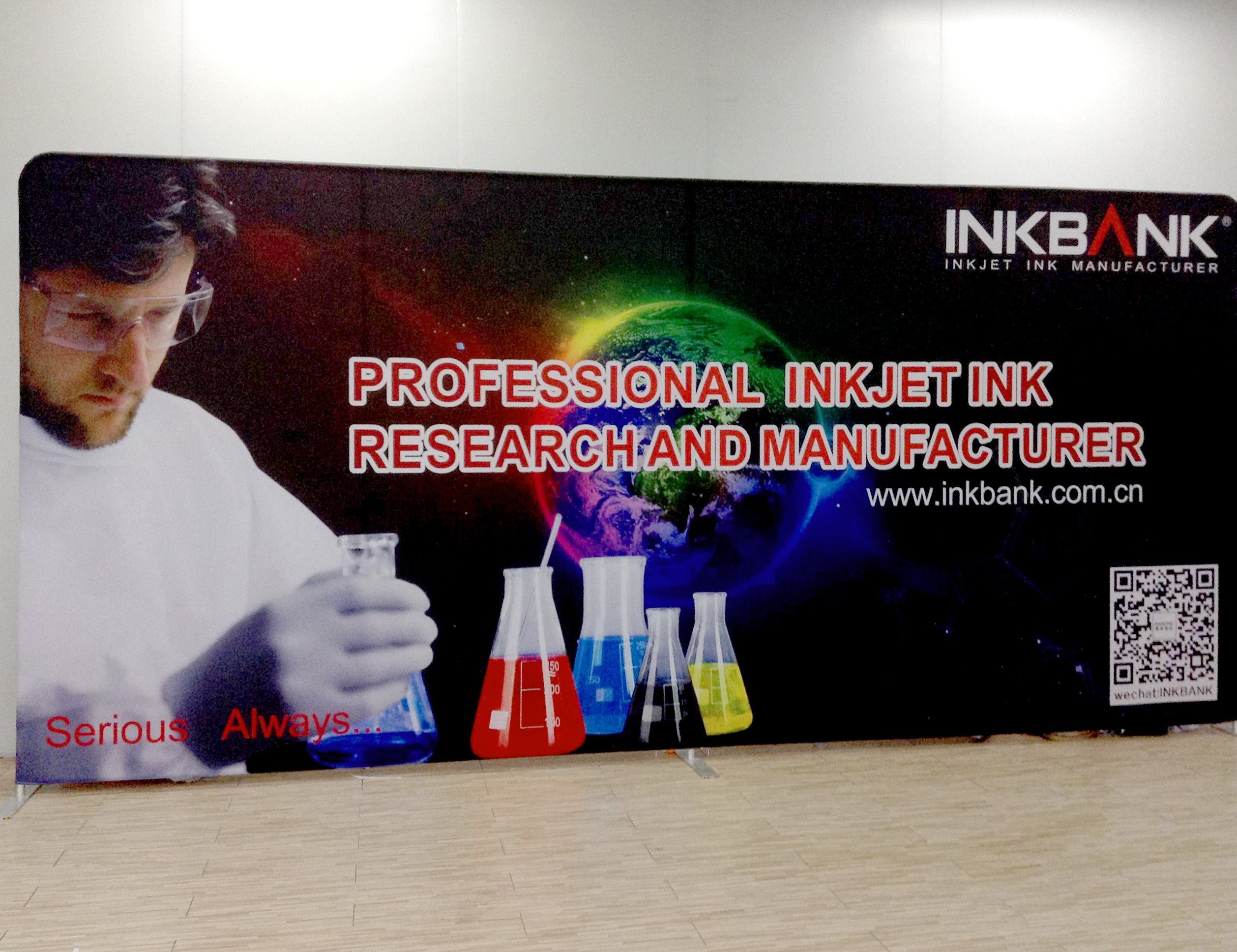 布展直形/弧形/s形/u形快幕秀 布展直形/弧形/s形/u形快幕秀